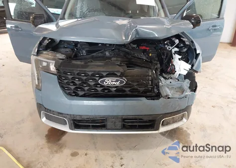 2025 Ford Maverick Lariat z USA, uszkodzony, nr VIN 3FTTW8SA2SRA23489